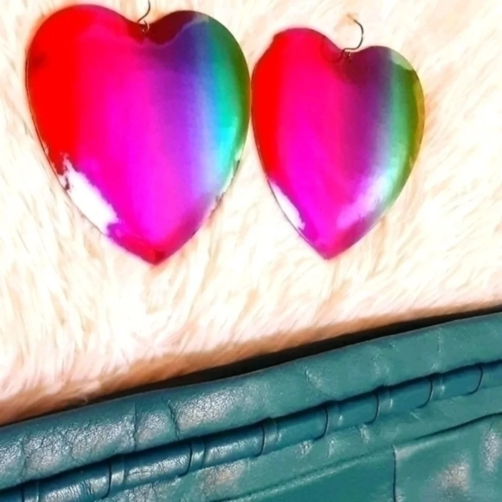 Vintage Leather Clutch & Rainbow Heart Earrings